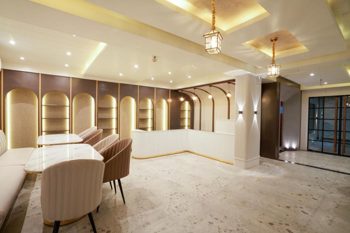 Hotel Square 36 Kota  Luaran gambar