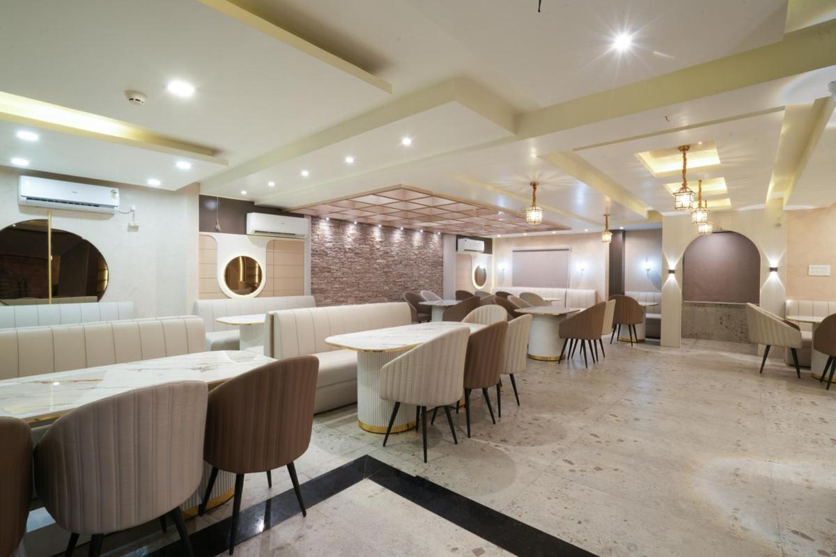 Hotel Square 36 Kota  Luaran gambar