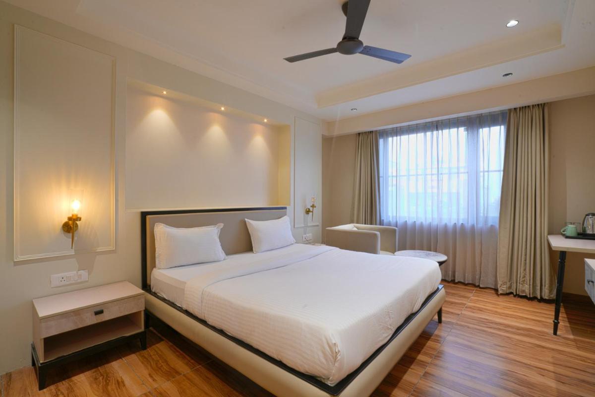 Hotel Square 36 Kota  Luaran gambar
