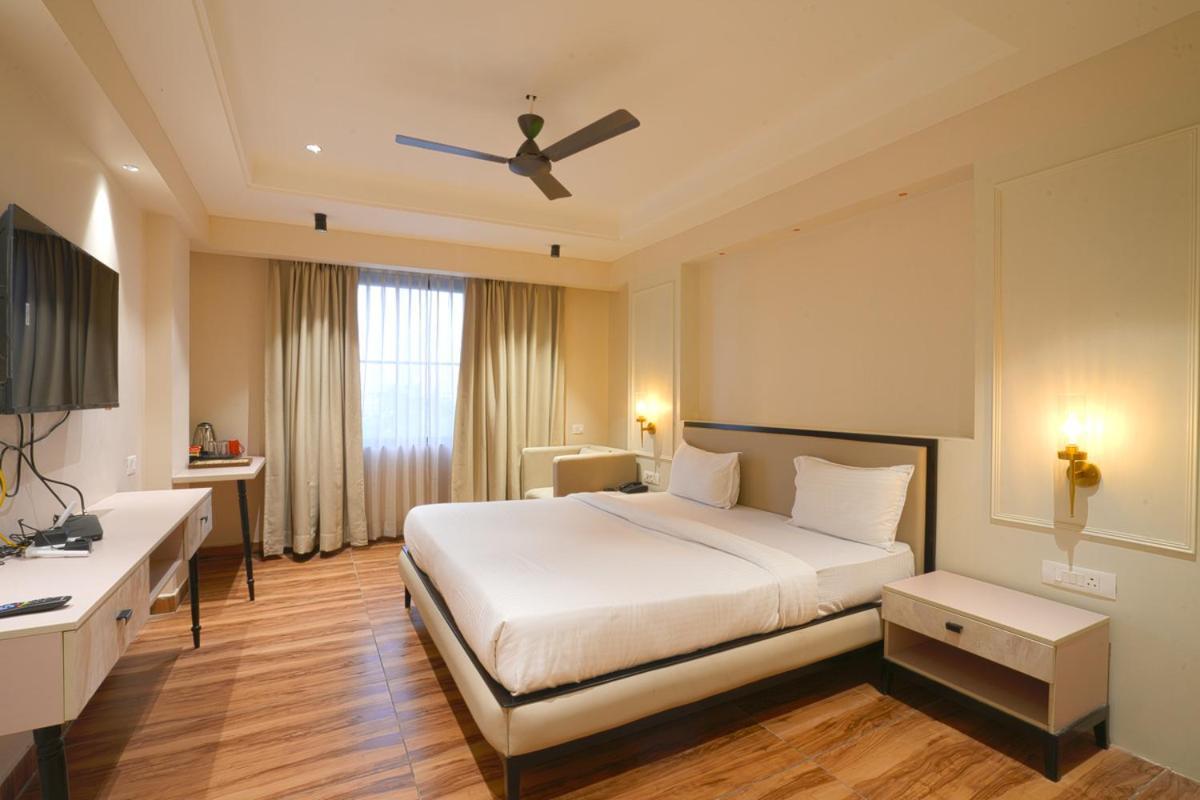 Hotel Square 36 Kota  Luaran gambar