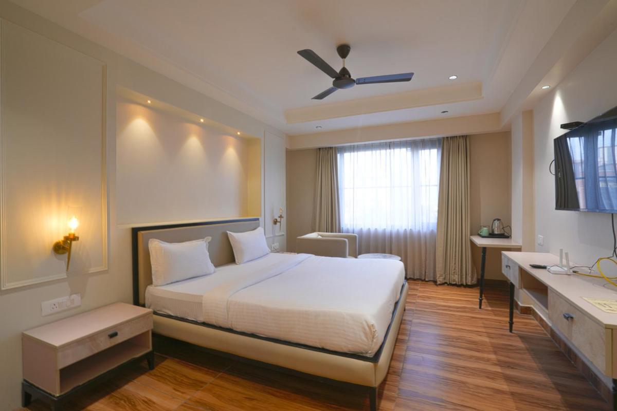 Hotel Square 36 Kota  Luaran gambar