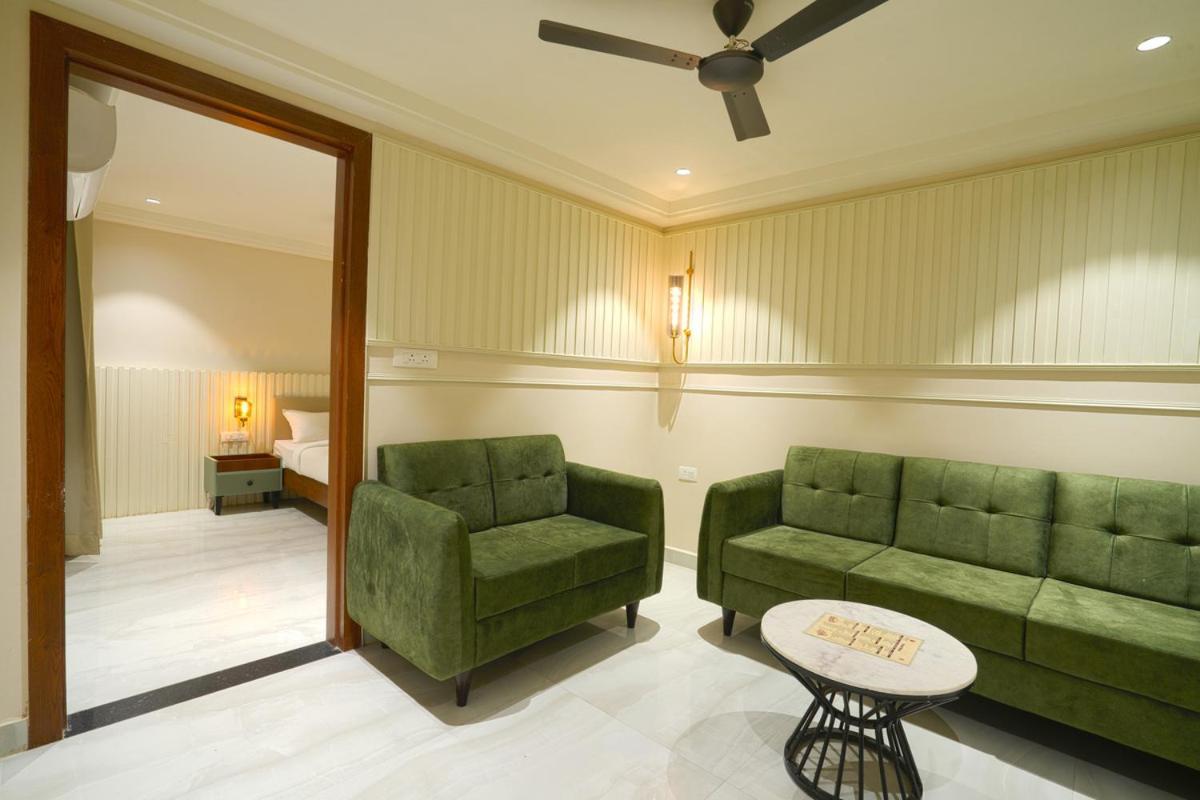 Hotel Square 36 Kota  Luaran gambar