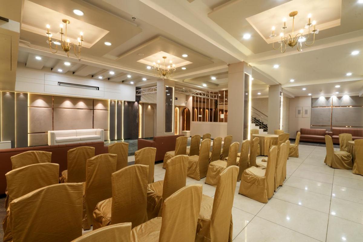 Hotel Square 36 Kota  Luaran gambar