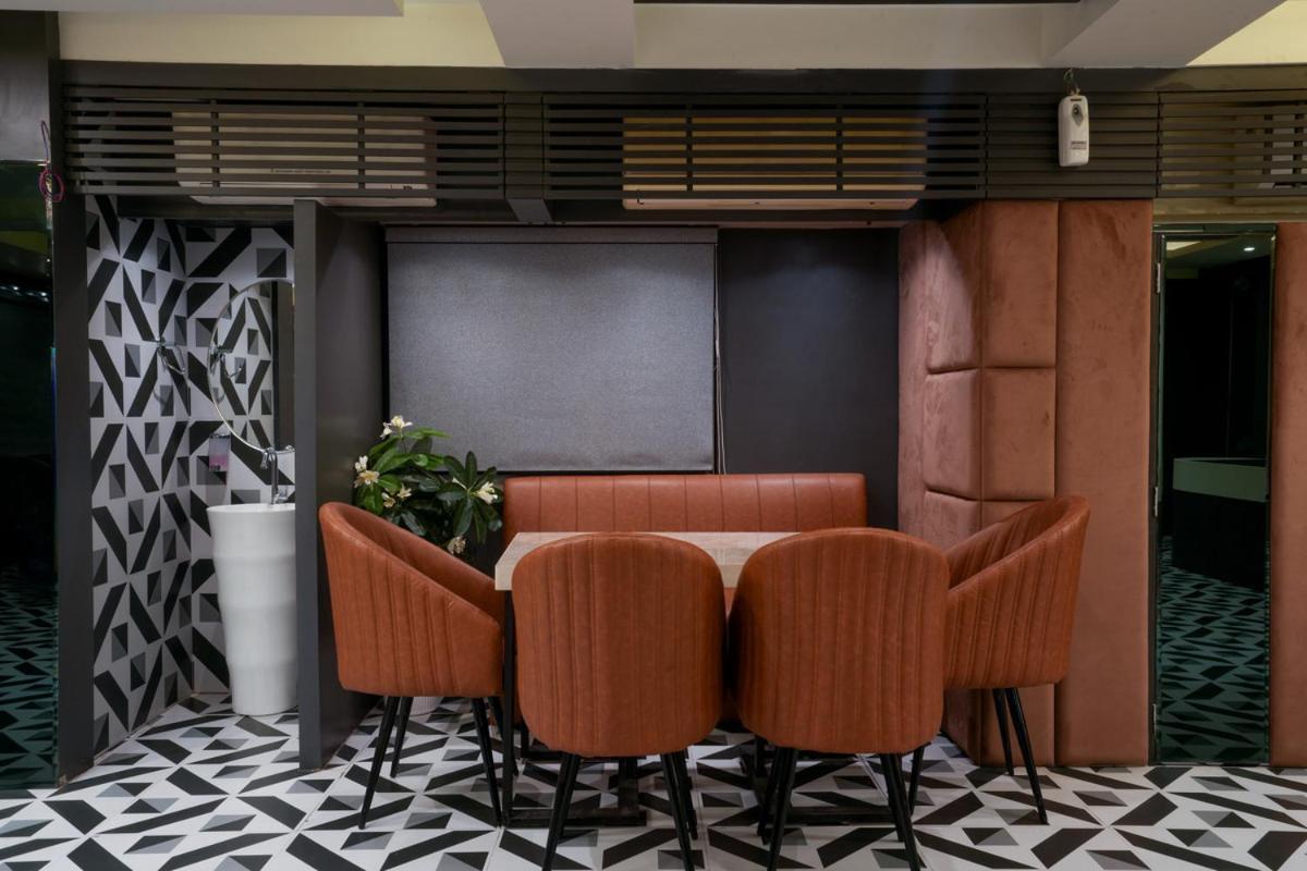 Hotel Square 36 Kota  Luaran gambar